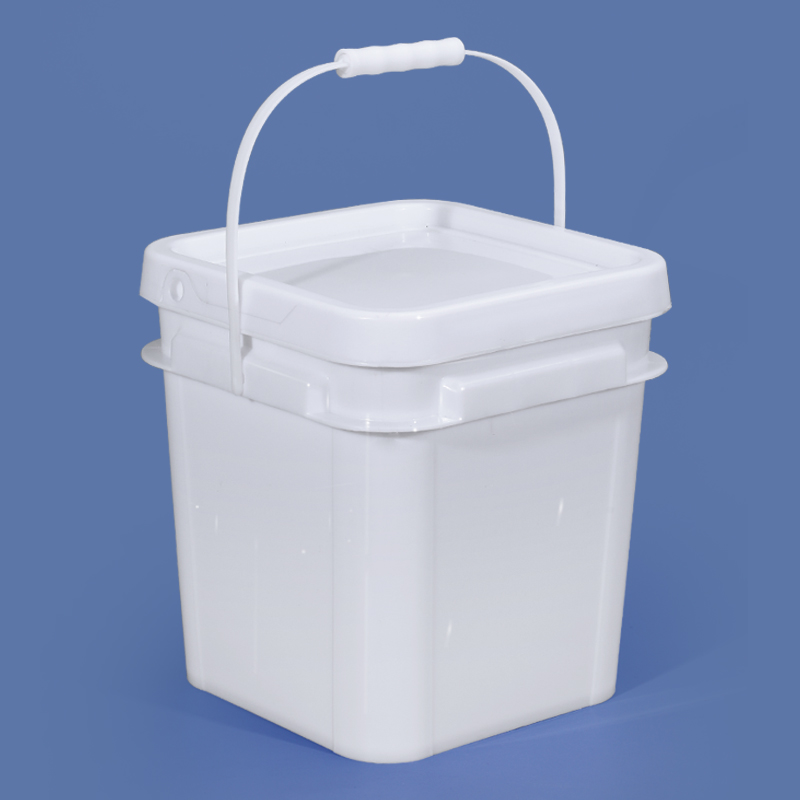 Chemicals Pp Plastic Bucket With Metal Handle