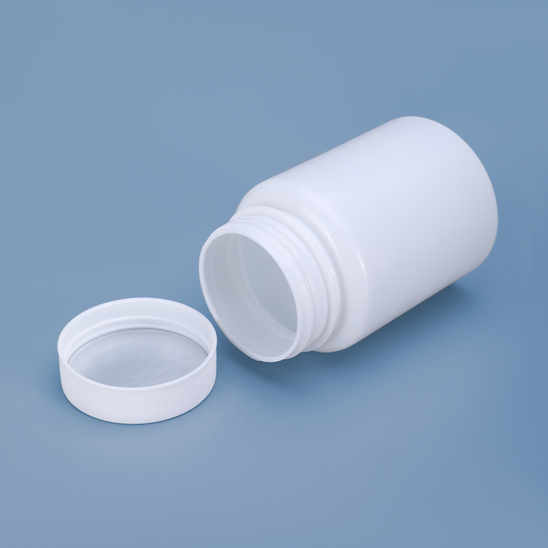 120ml Pill Bottles with child proof lid