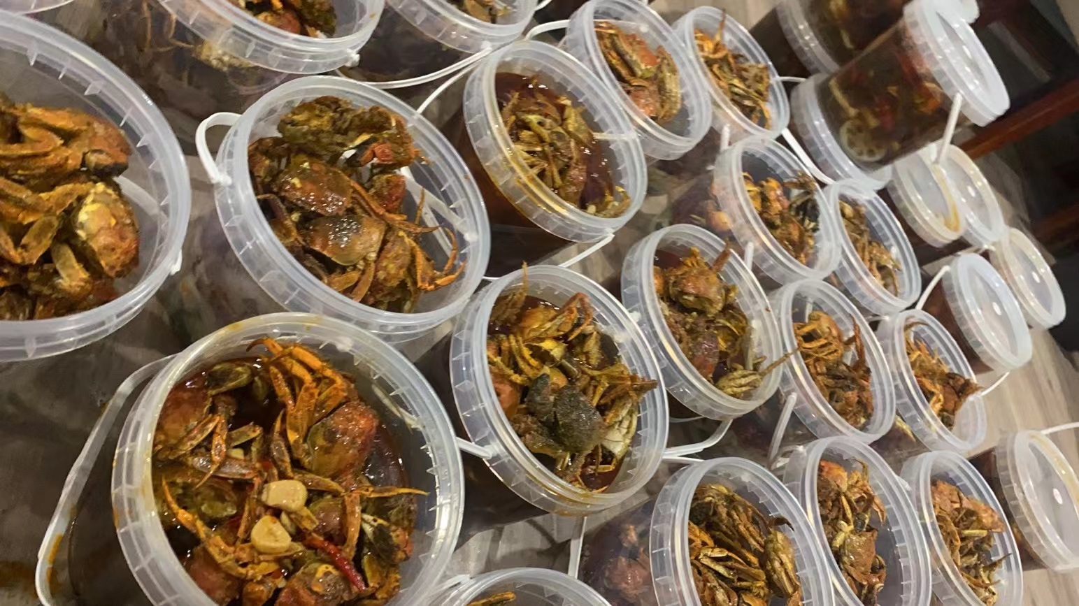 food-grade-plastic-buckets-for-seafood-packaging-umetass.jpg